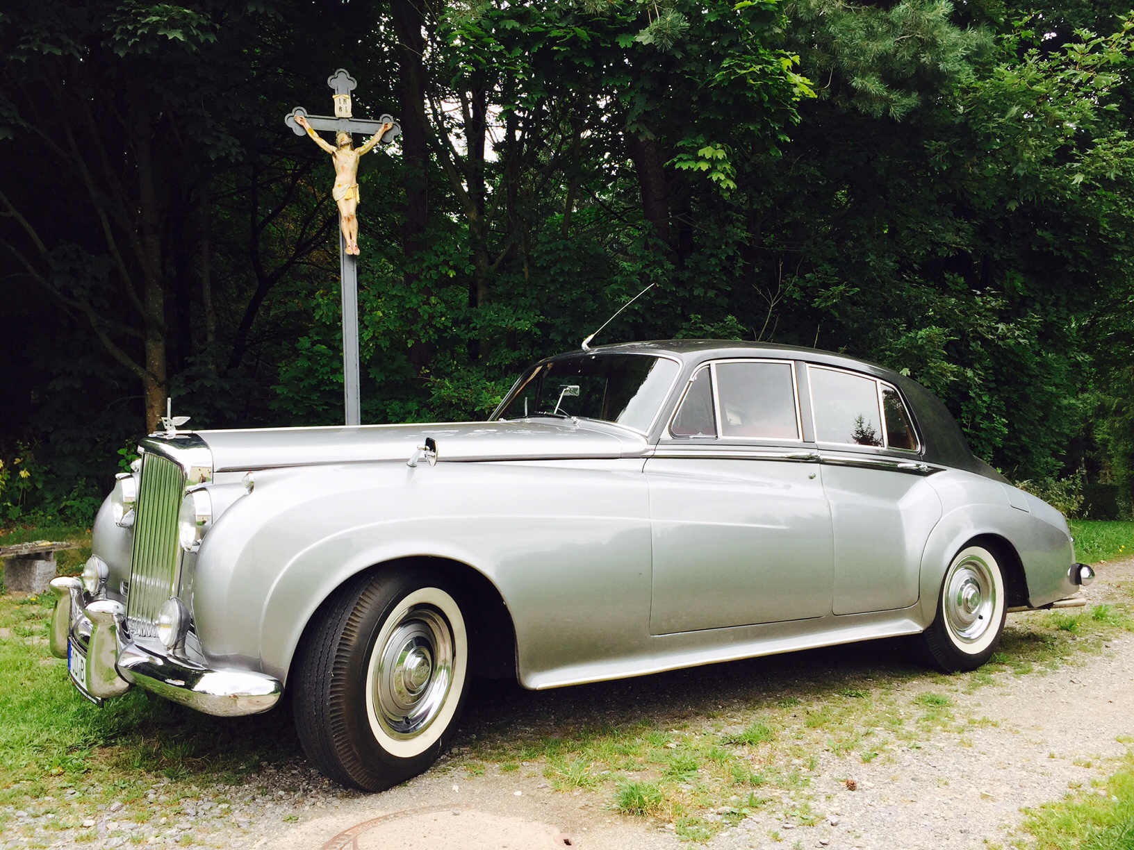 Bentley S1