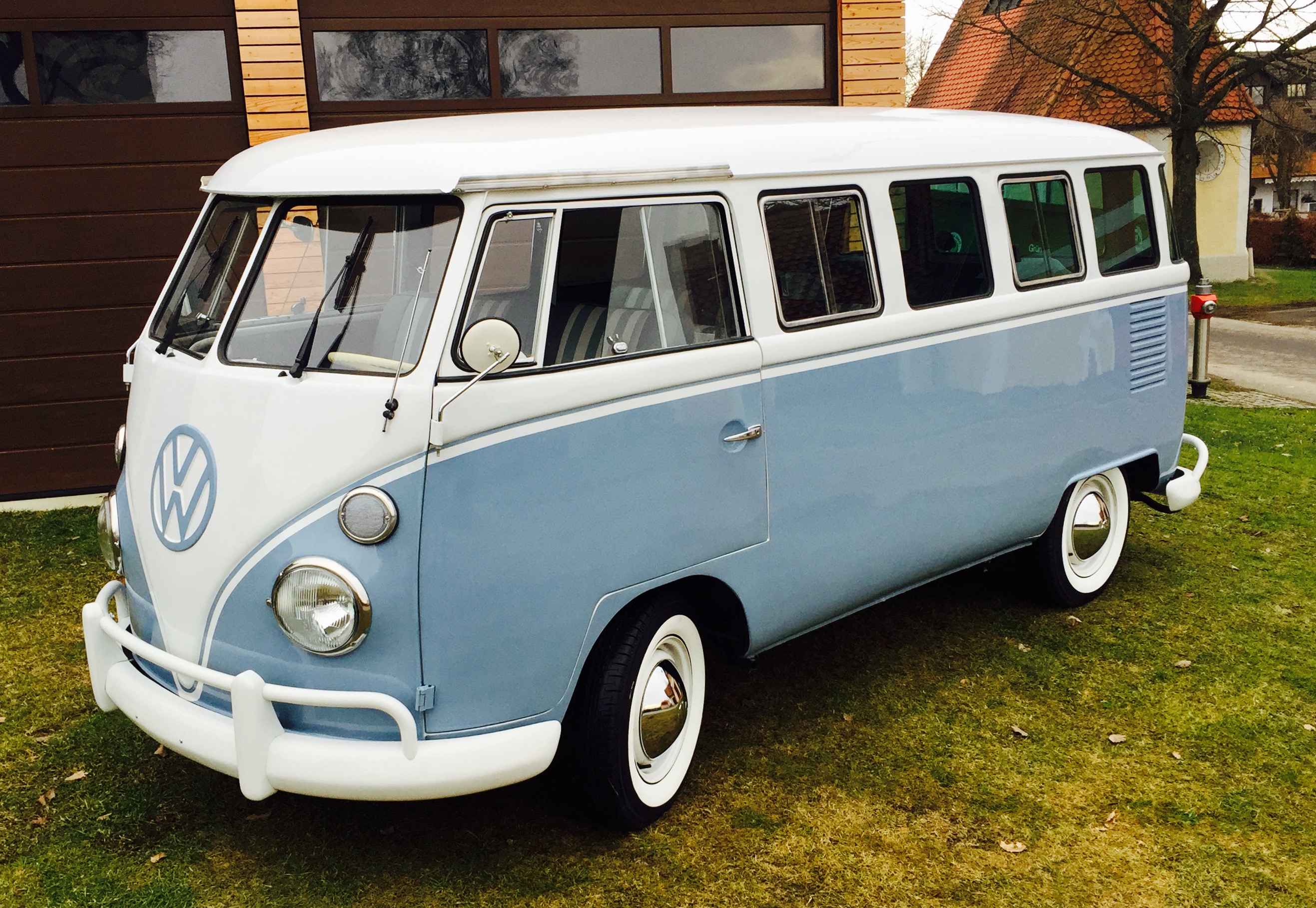 VW Bulli T1 blau