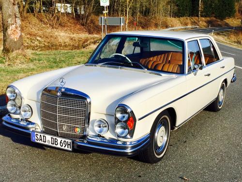 Mercedes 280 SE